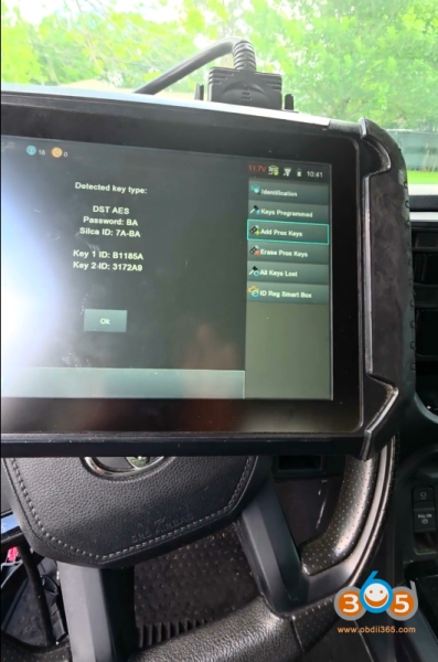 How to Unlock 2023 Toyota Tundra Smart Key with EoneBoss TLK1?
