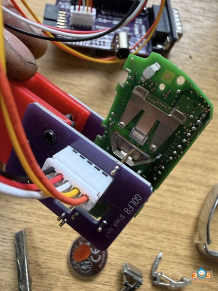 Keydiy KD-X4 Adds 2021 VW ID4 MQB49 5D Key via Clip Adapter