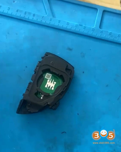 How to Disassemble Buick GL8/ Envision Shark fin Style Smart Key Shell?