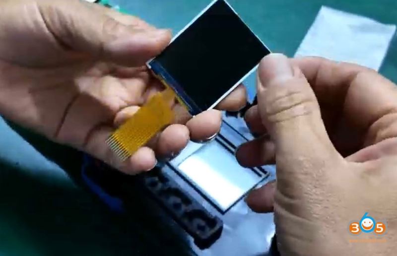 Keydiy KD-X4 Small Screen Replacement Guide