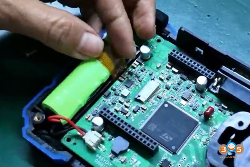 Keydiy KD-X4 Small Screen Replacement Guide