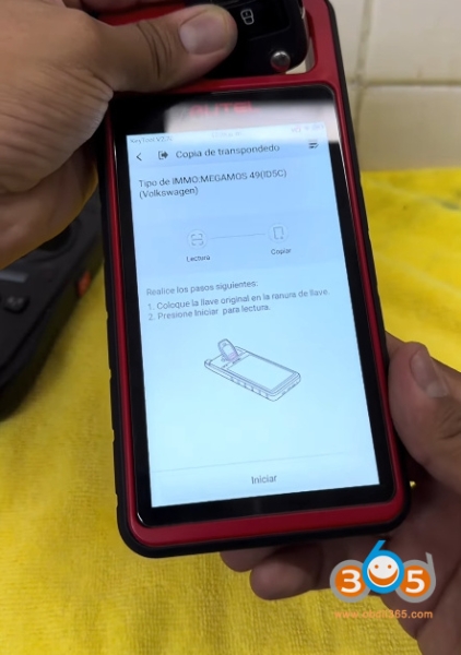 Cloning VW MQB49 5C Chip Using Autel KM100