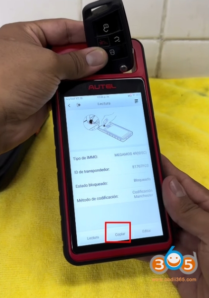 Cloning VW MQB49 5C Chip Using Autel KM100