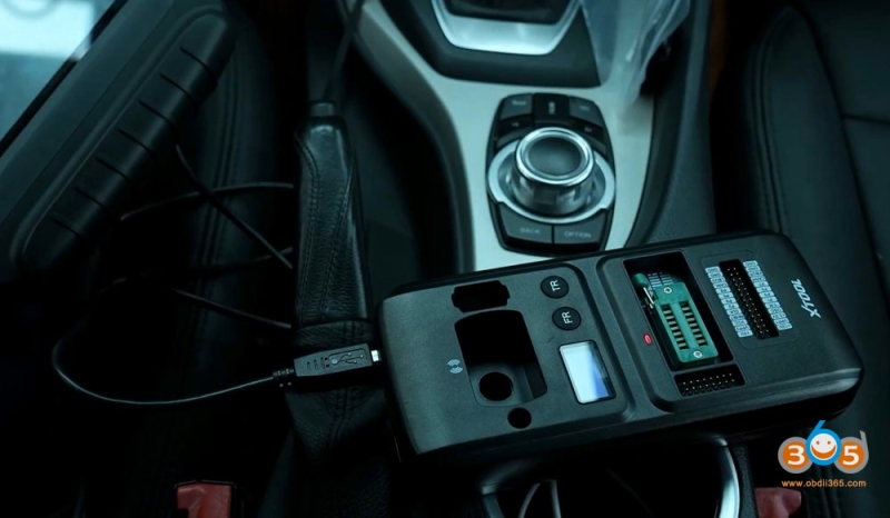 Program BMW CAS3+ All Keys Lost with Xtool + KC501