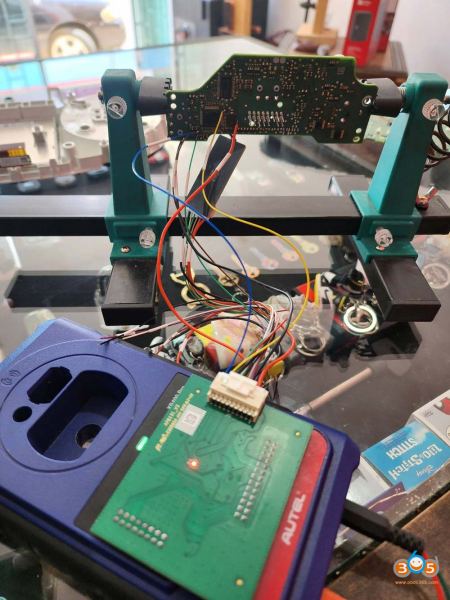 Program VW Golf MQB2 All Keys Lost with Xhorse + Autel Tools