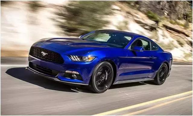 Ford-Mustang-